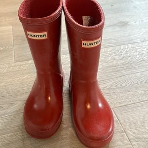 Red Hunter boots